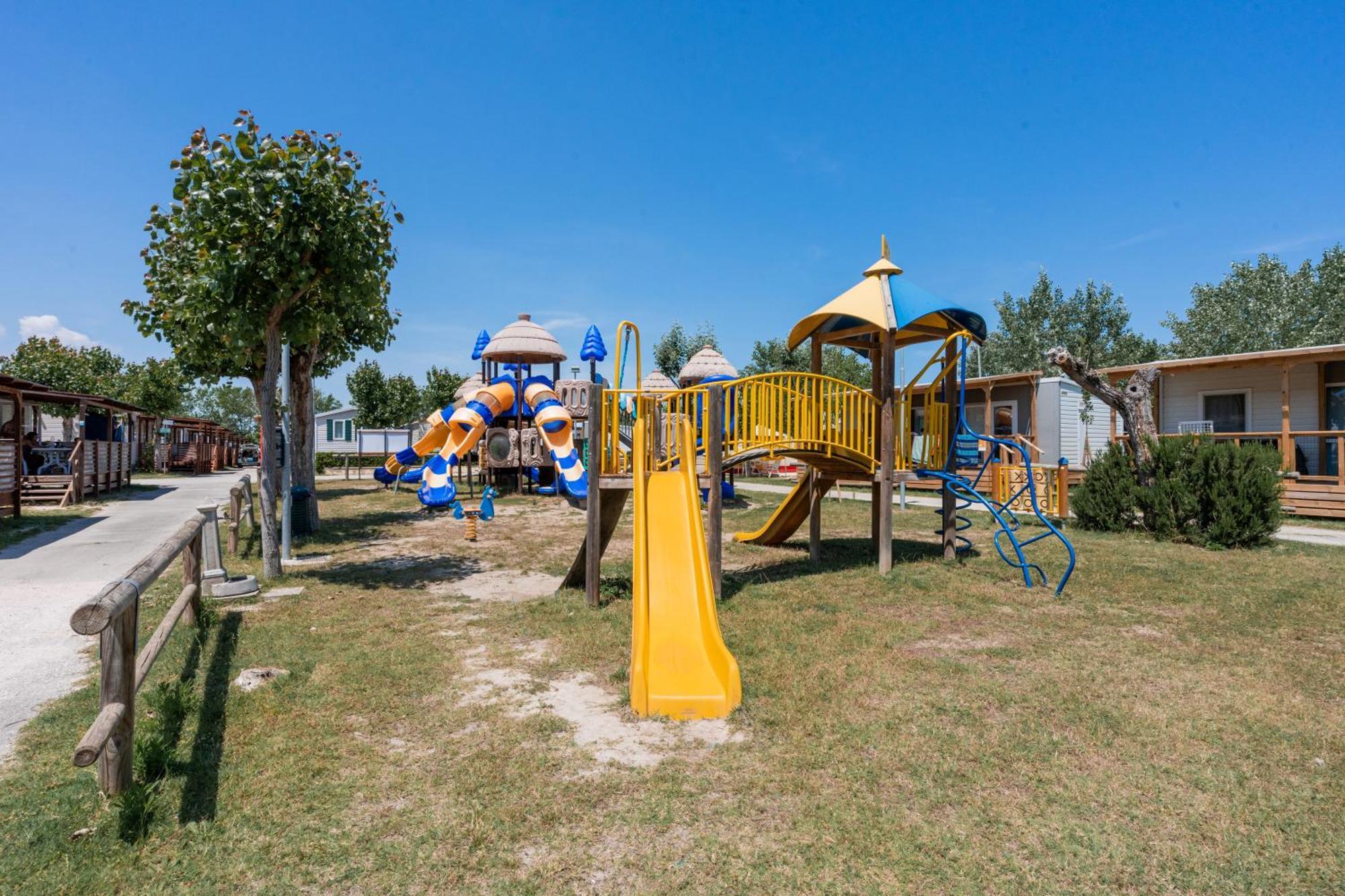 International Family Camping Village Riccione Exterior foto